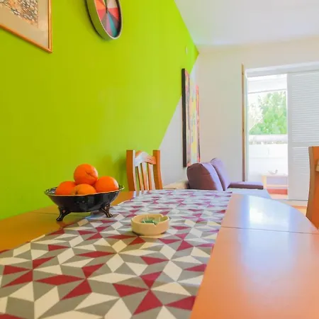 Awesome In W/ 1 Bedrooms Apartment Turanj